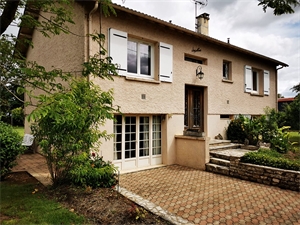 maison-villa à la vente -   79190  LIMALONGES, surface 163 m2 vente maison-villa - APR715285